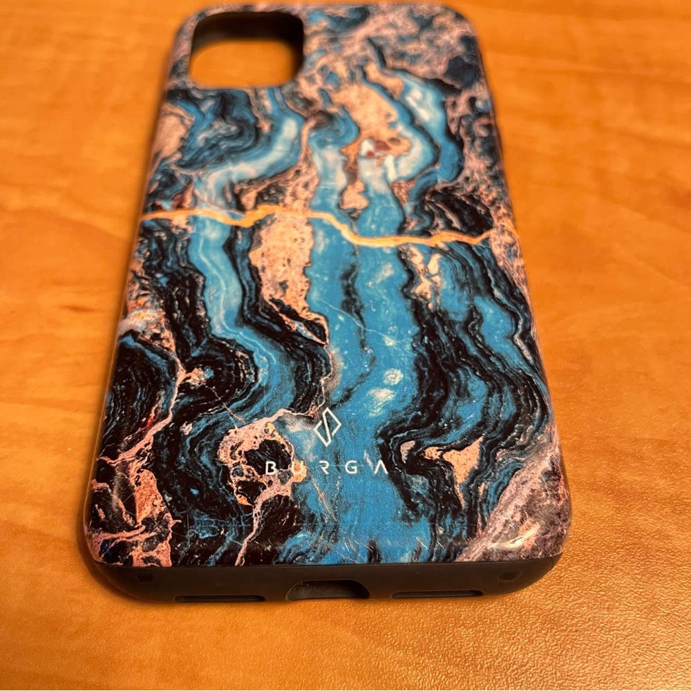 BURGA IPhone 11/XR Phone Case
